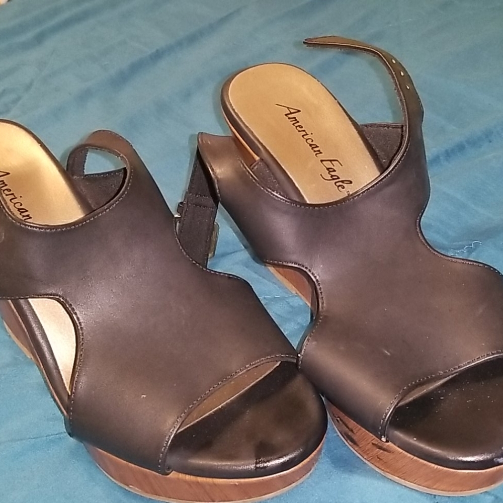 Shoes - Picture 2 of 2